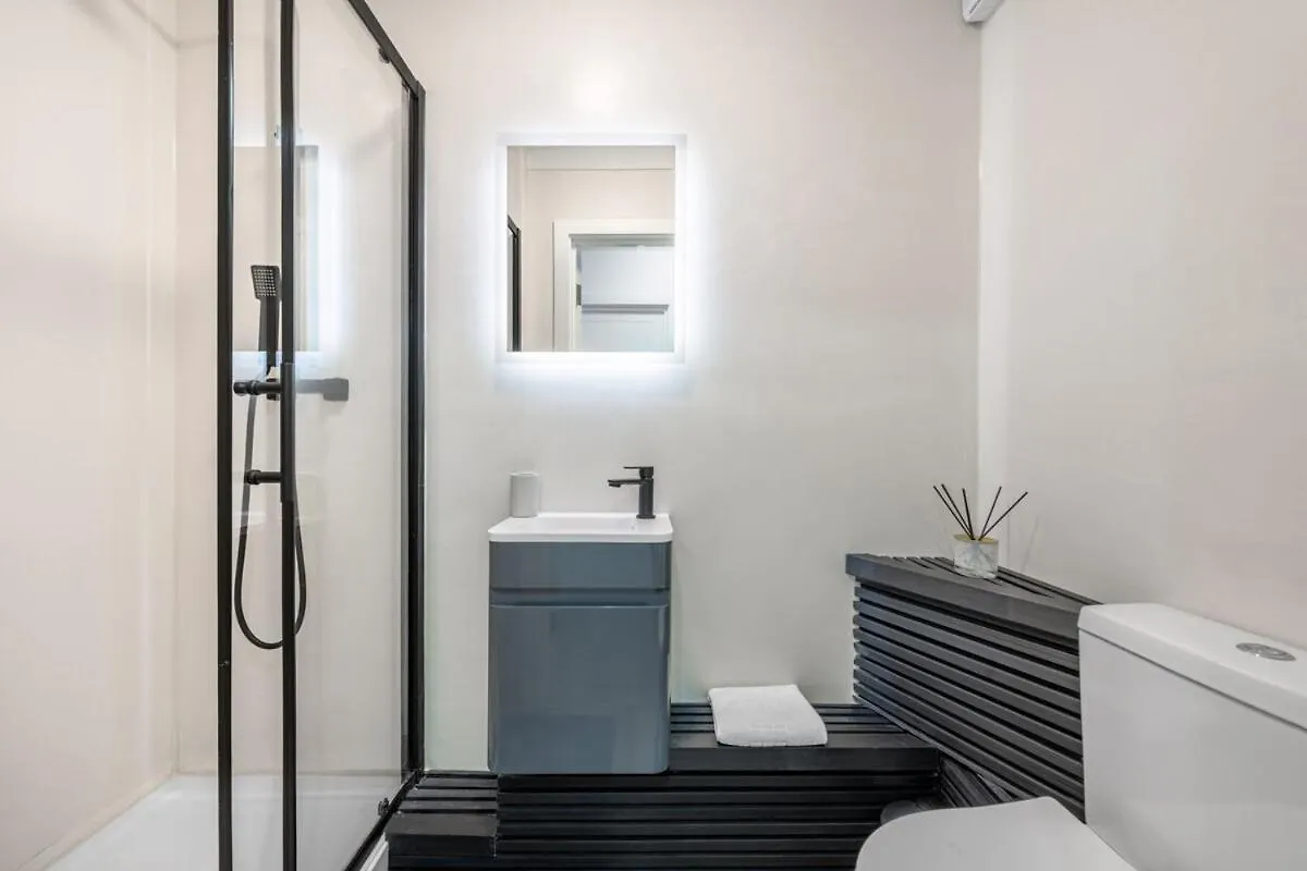 Stunning Stratford Retreat Free Parking Wifi Apartment London