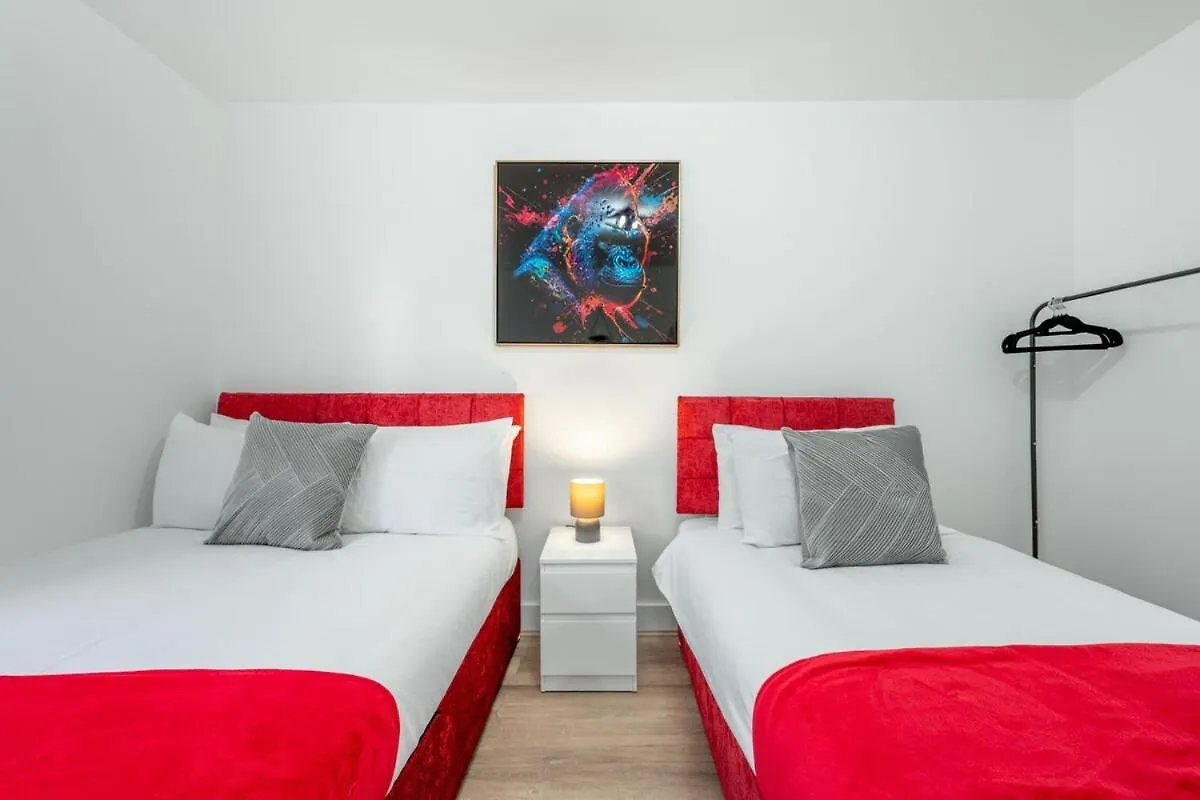 Stunning Stratford Retreat Free Parking Wifi Apartment London