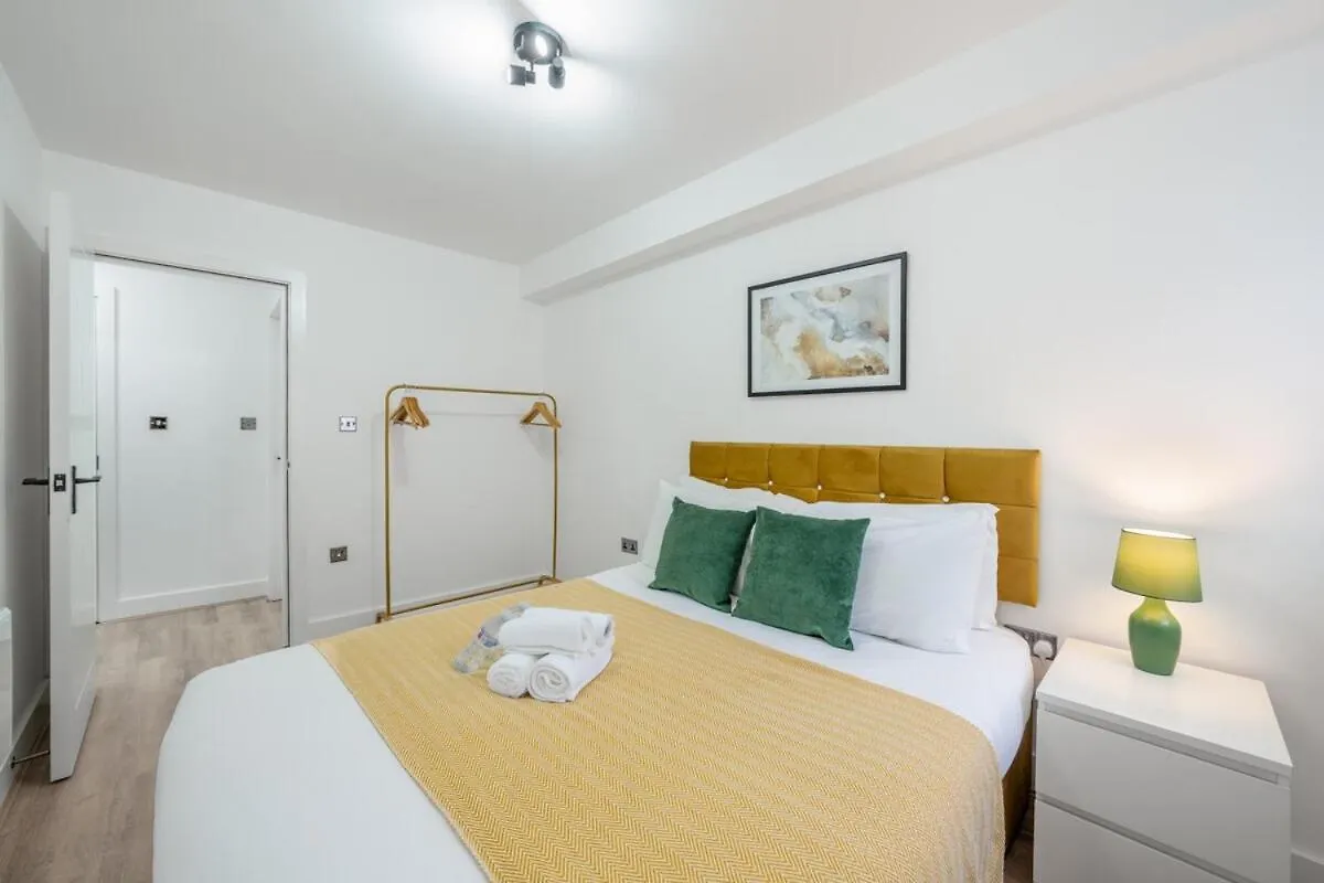 Stunning Stratford Retreat Free Parking Wifi Apartment London